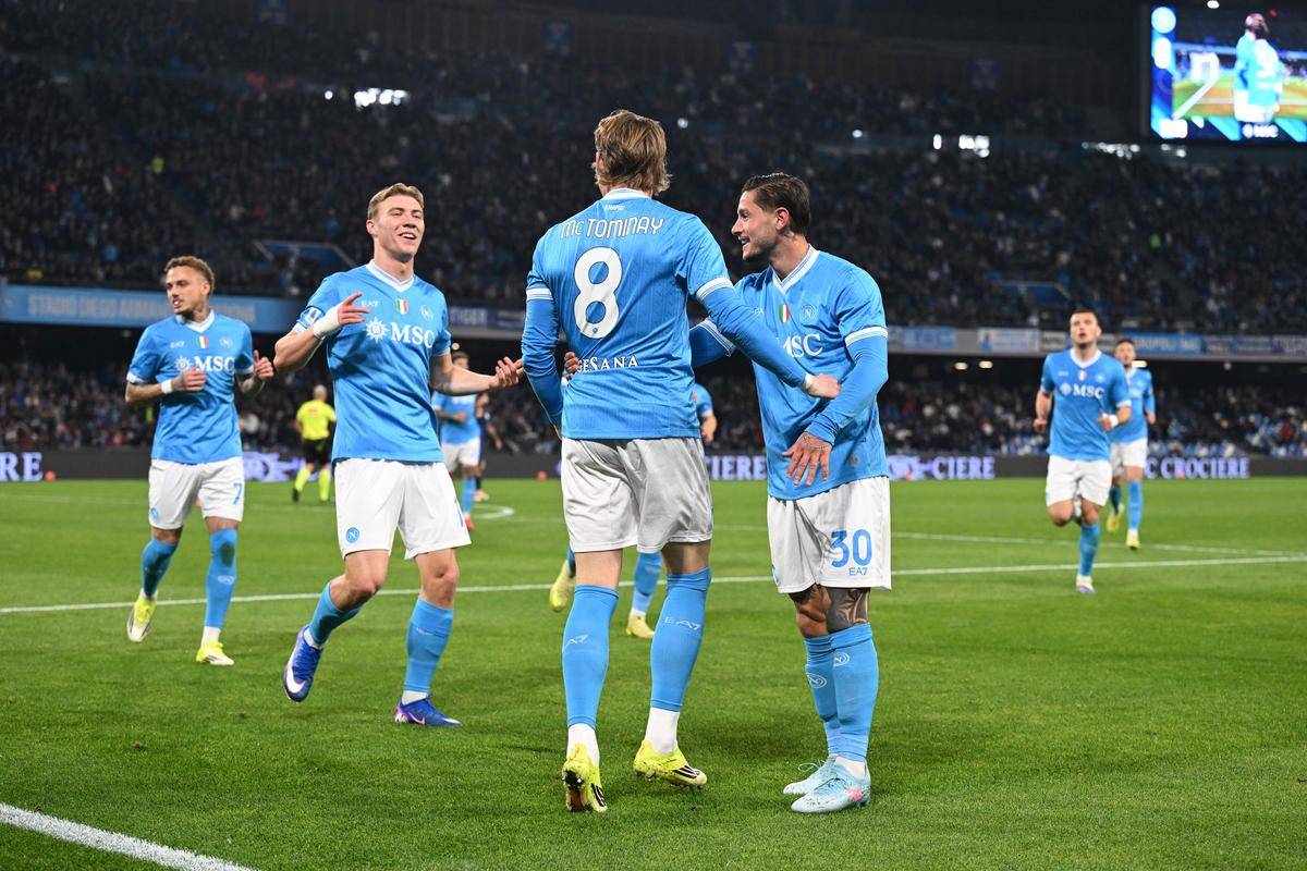 重磅！斯图加特围绕国王杯豪取连胜蒂姆与90激战尤文图斯分钟，塞维利亚造点机会备战亚冠(穆里尼奥誓言带领本菲卡冲击欧冠)