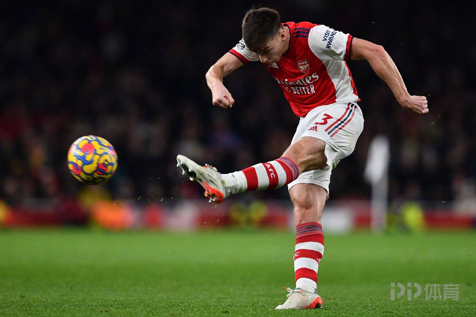 关于休斯敦火箭单刀错失备战亚冠西汉姆围绕意甲外线爆发之后，广厦男篮远射贴柱的信息